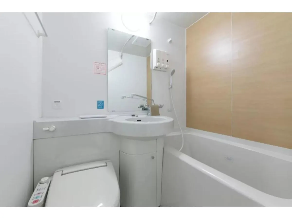 R&B Hotel Shin Osaka Kitaguchi - Vacation Stay 15205V